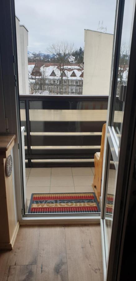 Apartament Zakopane Utrzymany W Stylu Goralskiej Chaty Exteriör bild