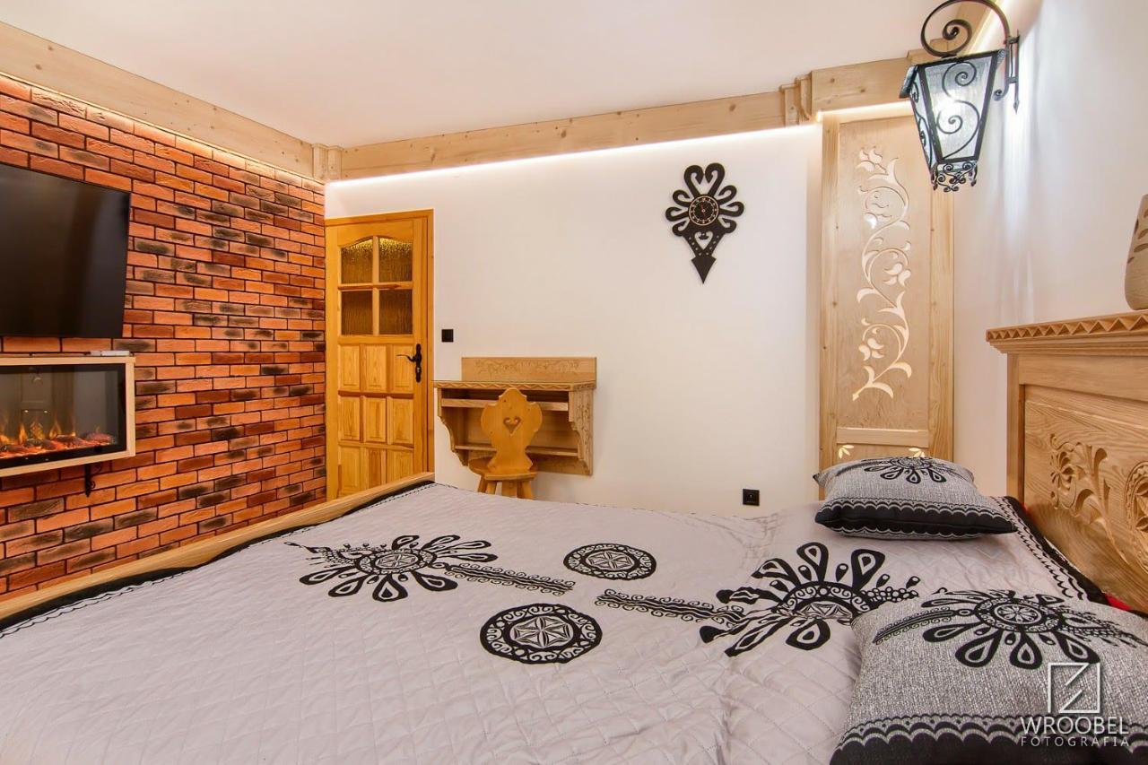 Apartament Zakopane Utrzymany W Stylu Goralskiej Chaty Exteriör bild